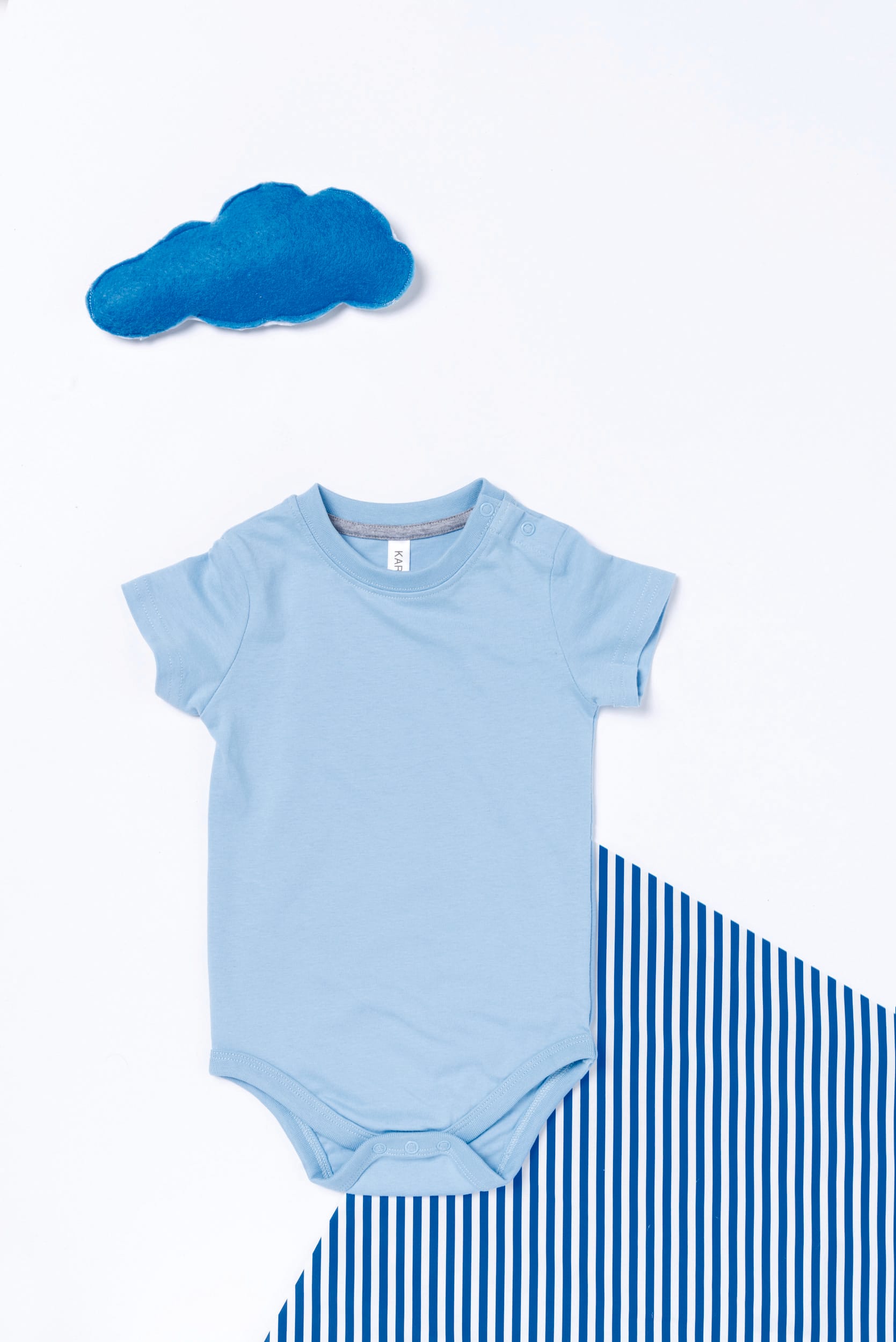 Baby Kurzarmbody aus Baumwolle –  inkl.Stick